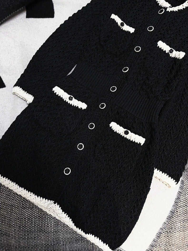Chanel 22C Black and White Dress - Image 2