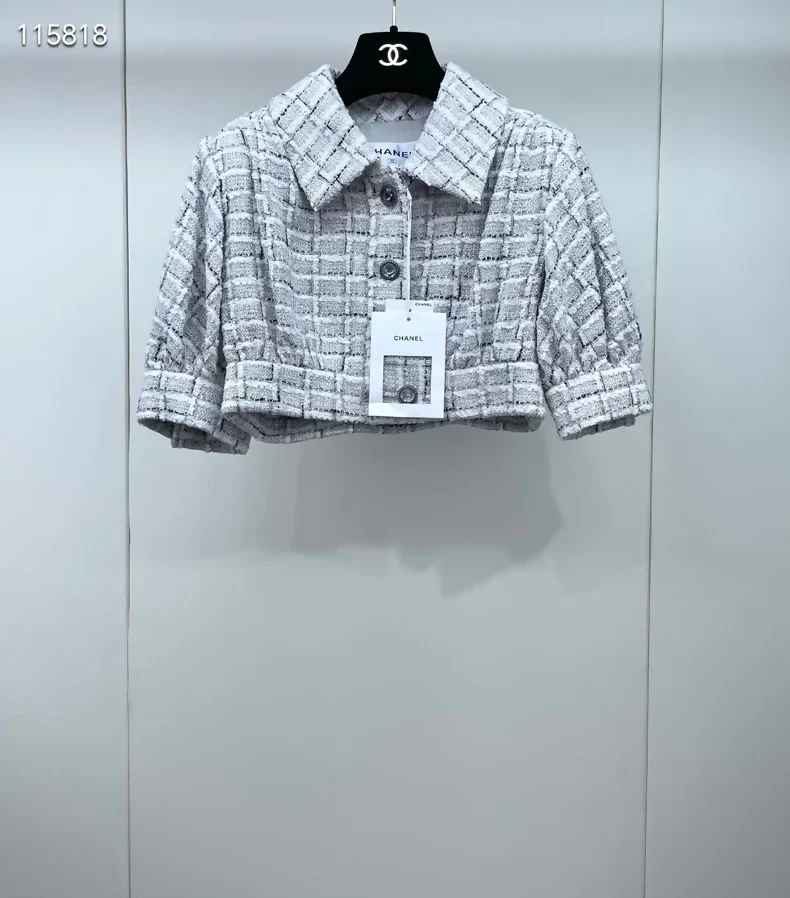 Chanel 22C black/white Check Cropped Jacket