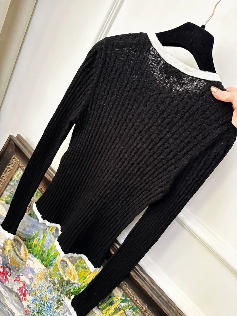 Chanel 22C black knit top - Image 2