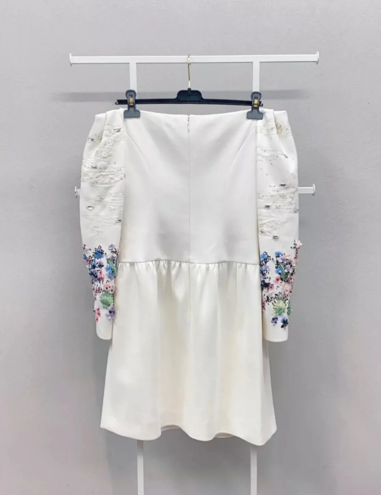 Chanel 22C White Multicolor dress - Image 2