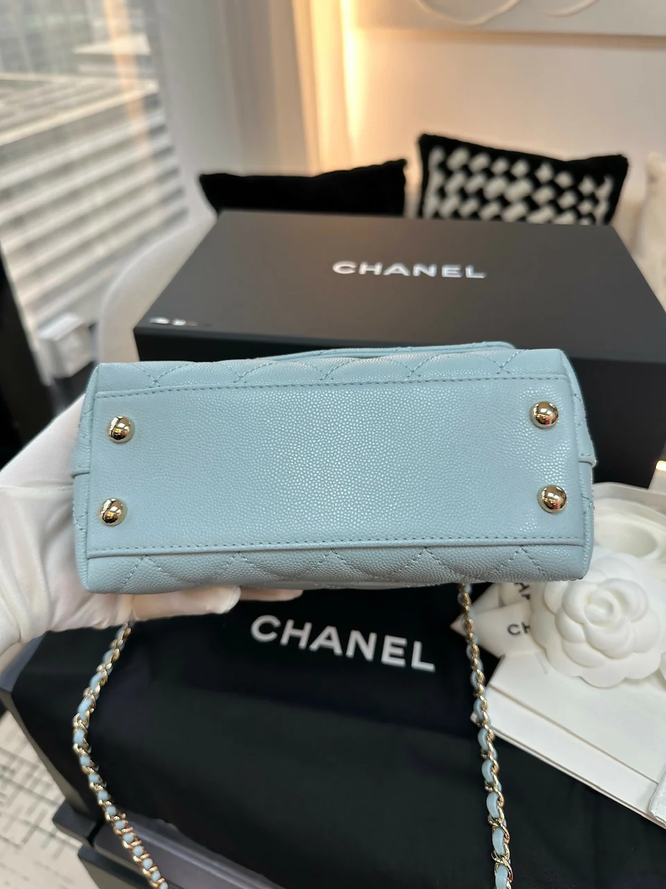 Chanel (22)Coco Handle Mini - Image 5