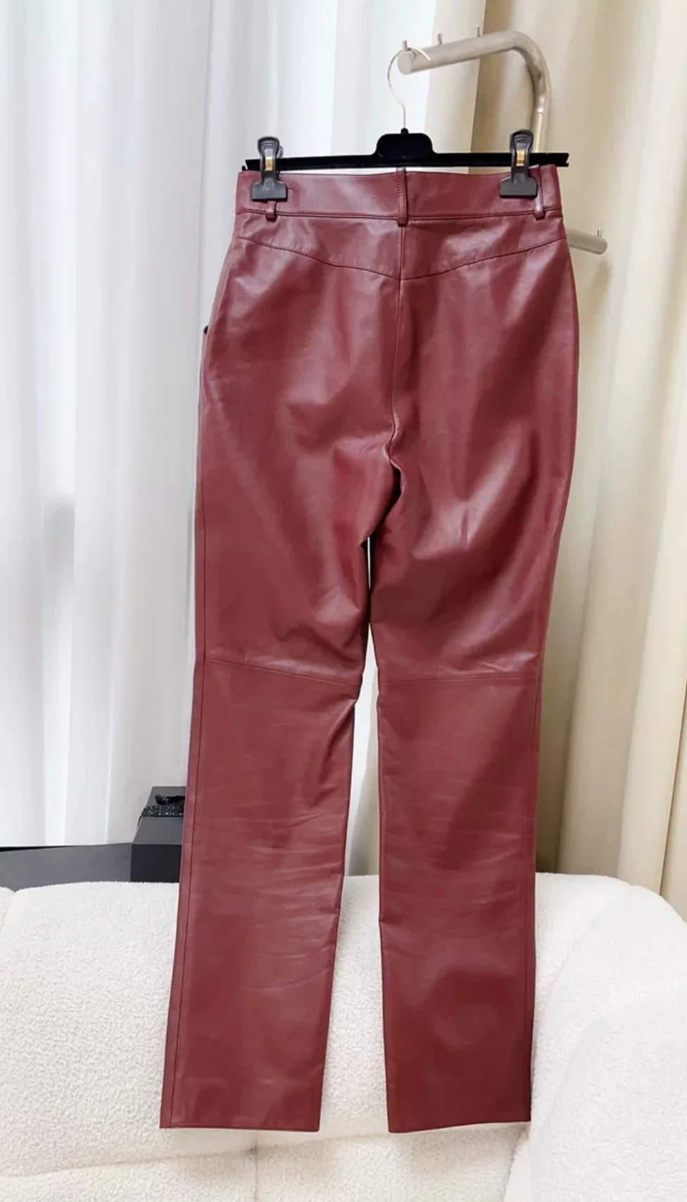 Chanel 22K Burgundy Leather pants - Image 4