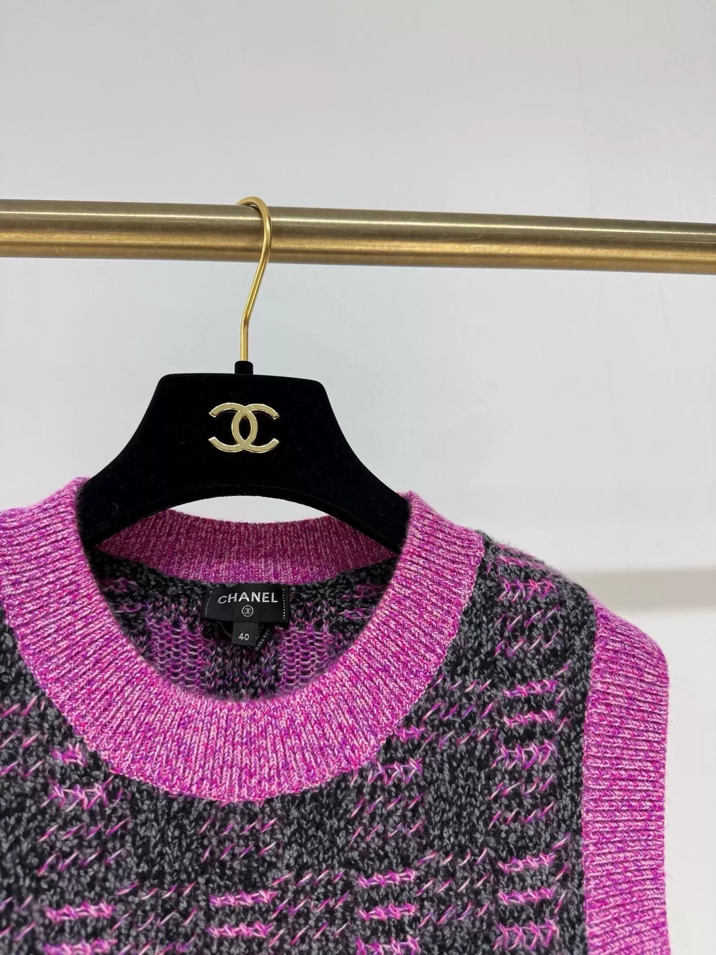 Chanel 22K top - Image 2