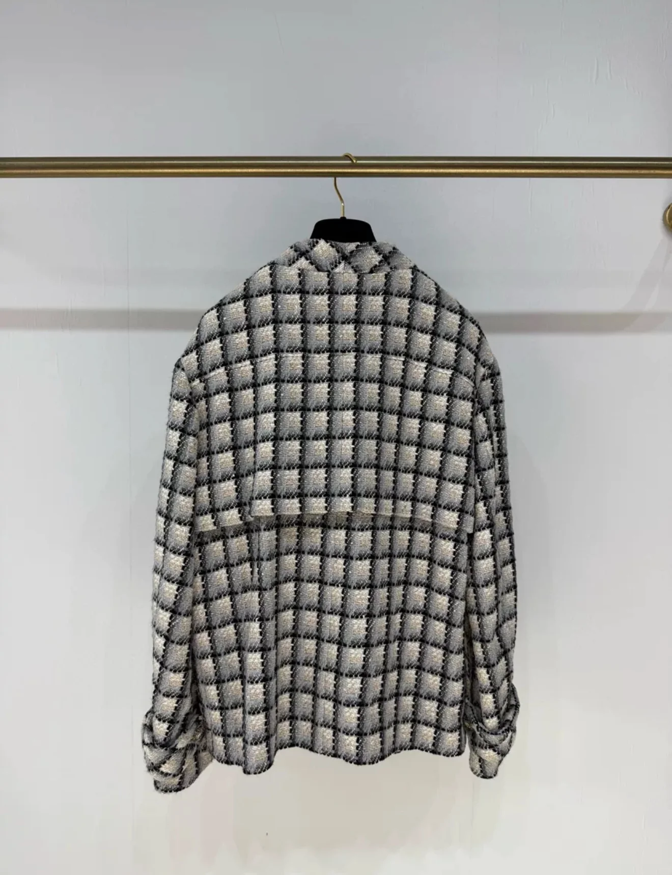 Chanel 22K tweed jacket - Image 4