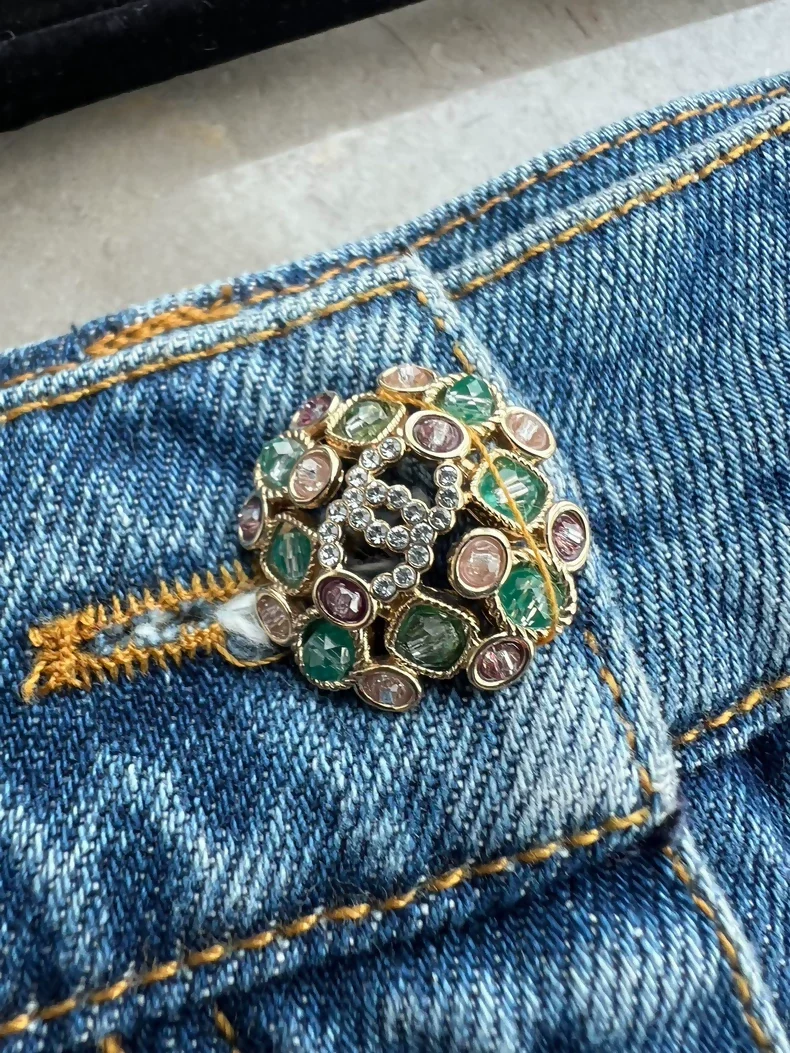 Chanel 22k blue denim jeans - Image 3
