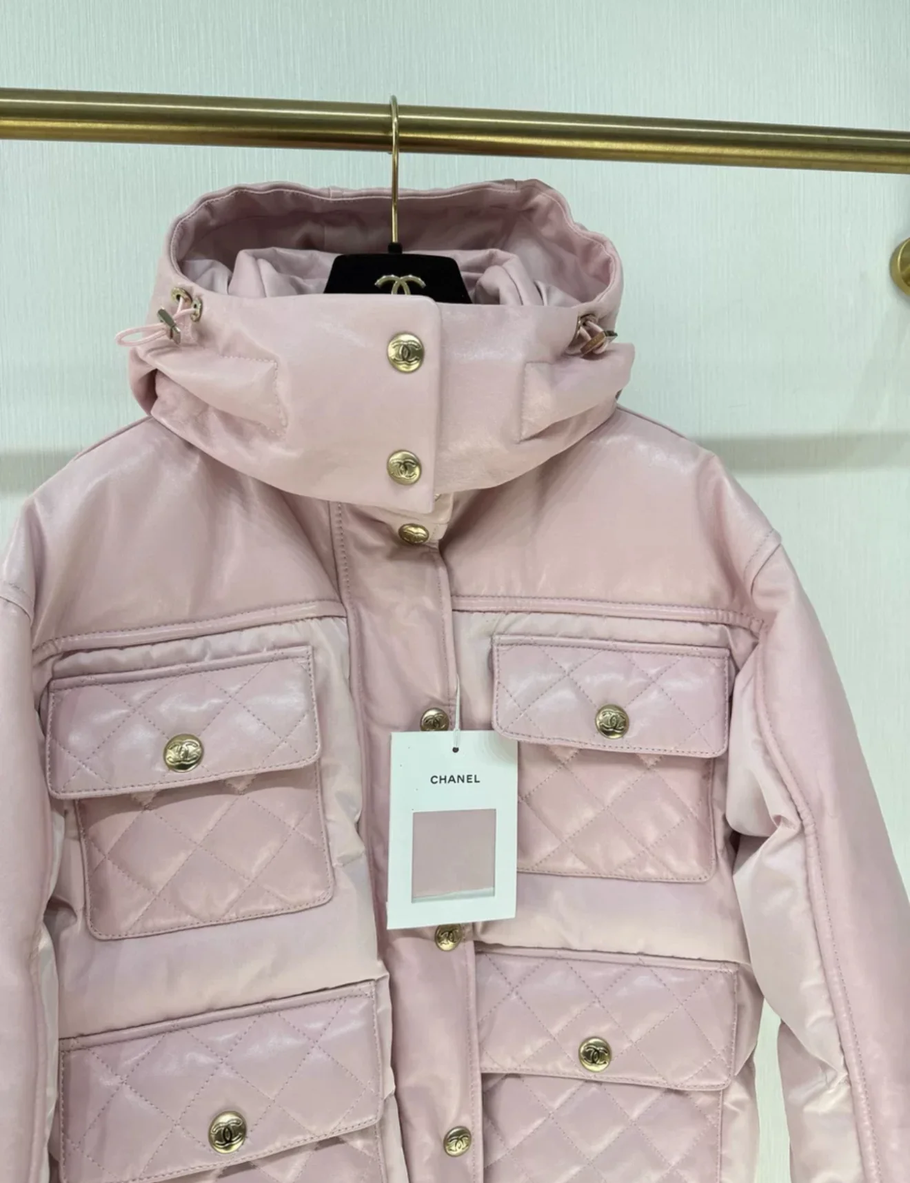 Chanel 22N coco neige ski series pink leather down jacket - Image 2