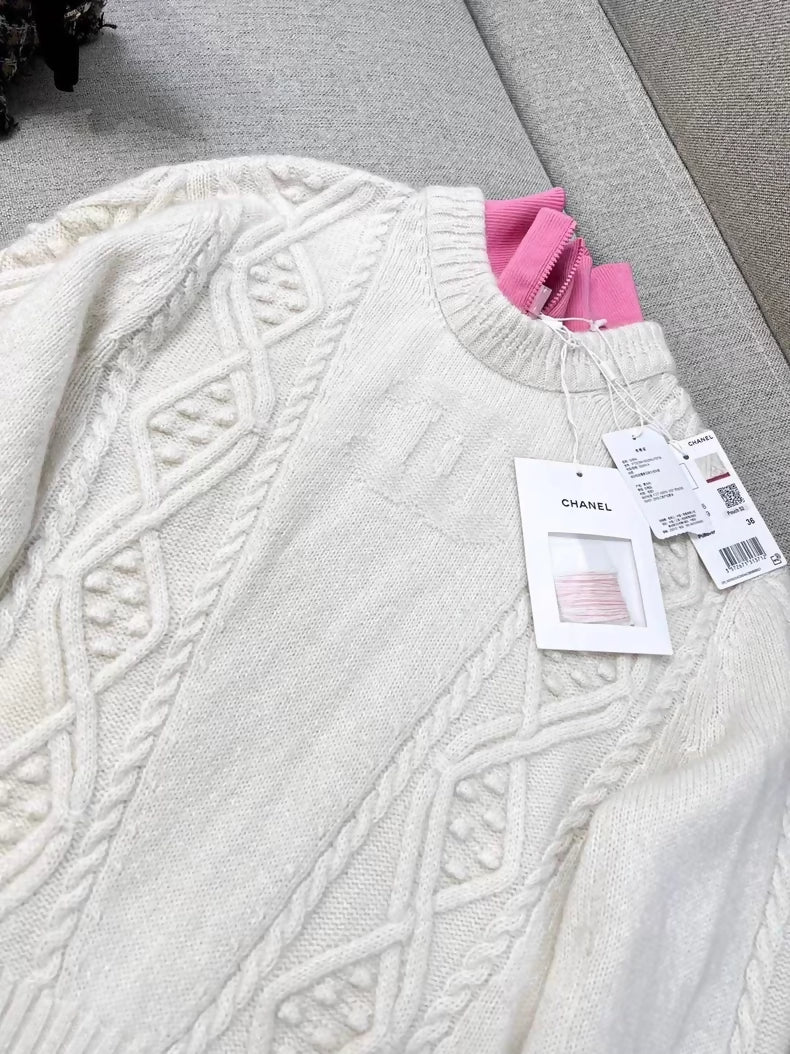 Chanel 22N Ski Collection Sweater - Image 2