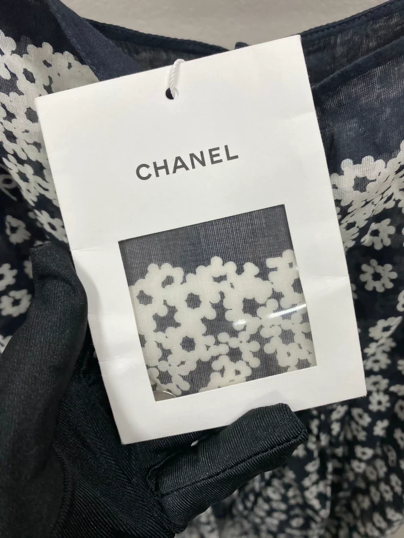 CHANEL 22P floral dress - Image 3