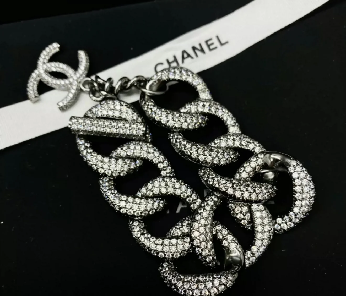 Chanel 22P full diamond double C chain bracelet - Image 3