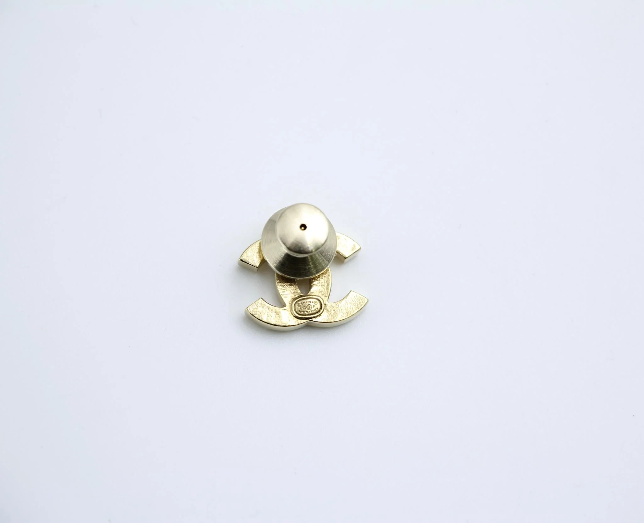 Chanel 22P Rhinestone Cc Brooch - Image 4