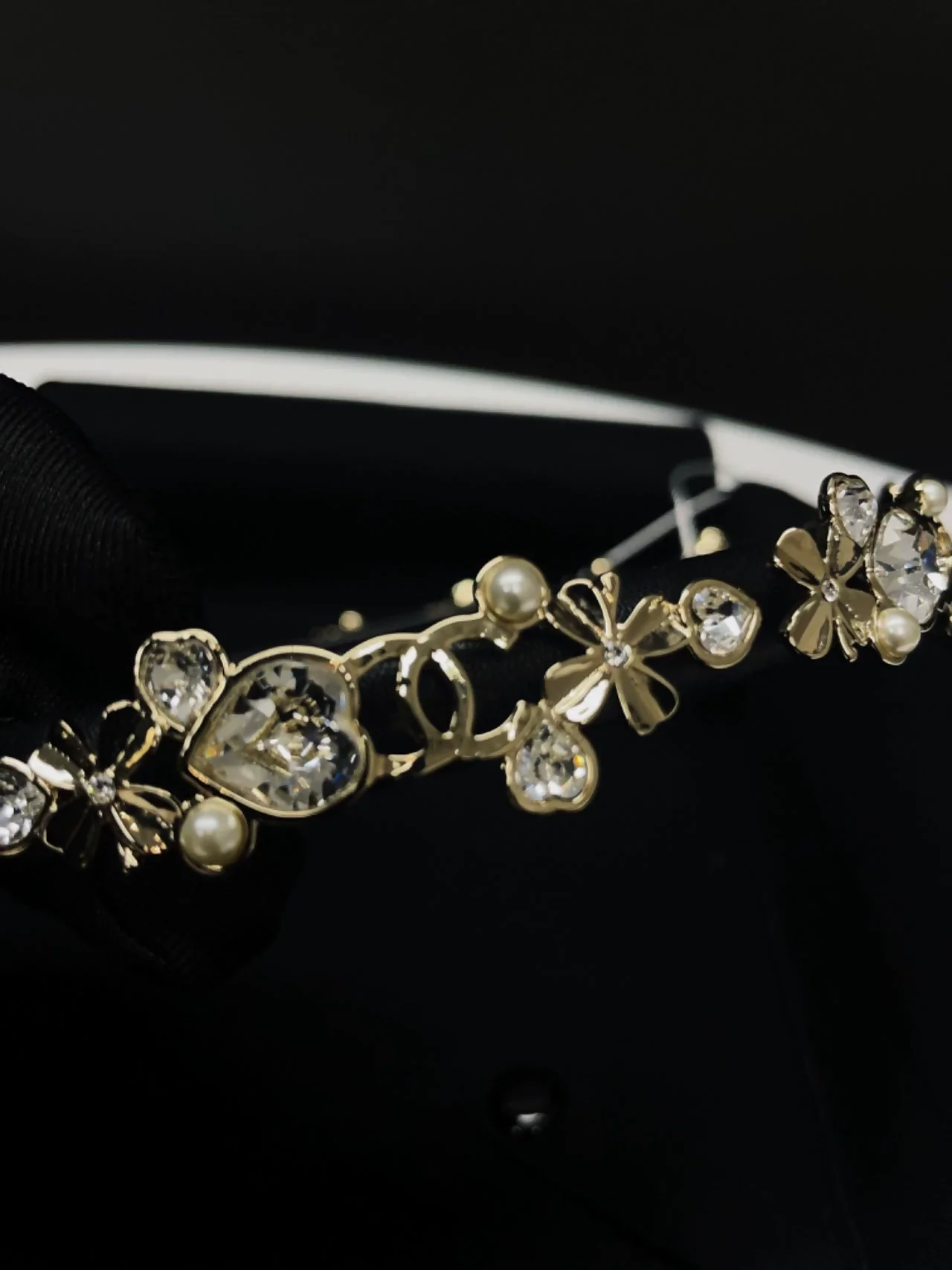 CHANEL 22S rhinestone princess headband - Image 4