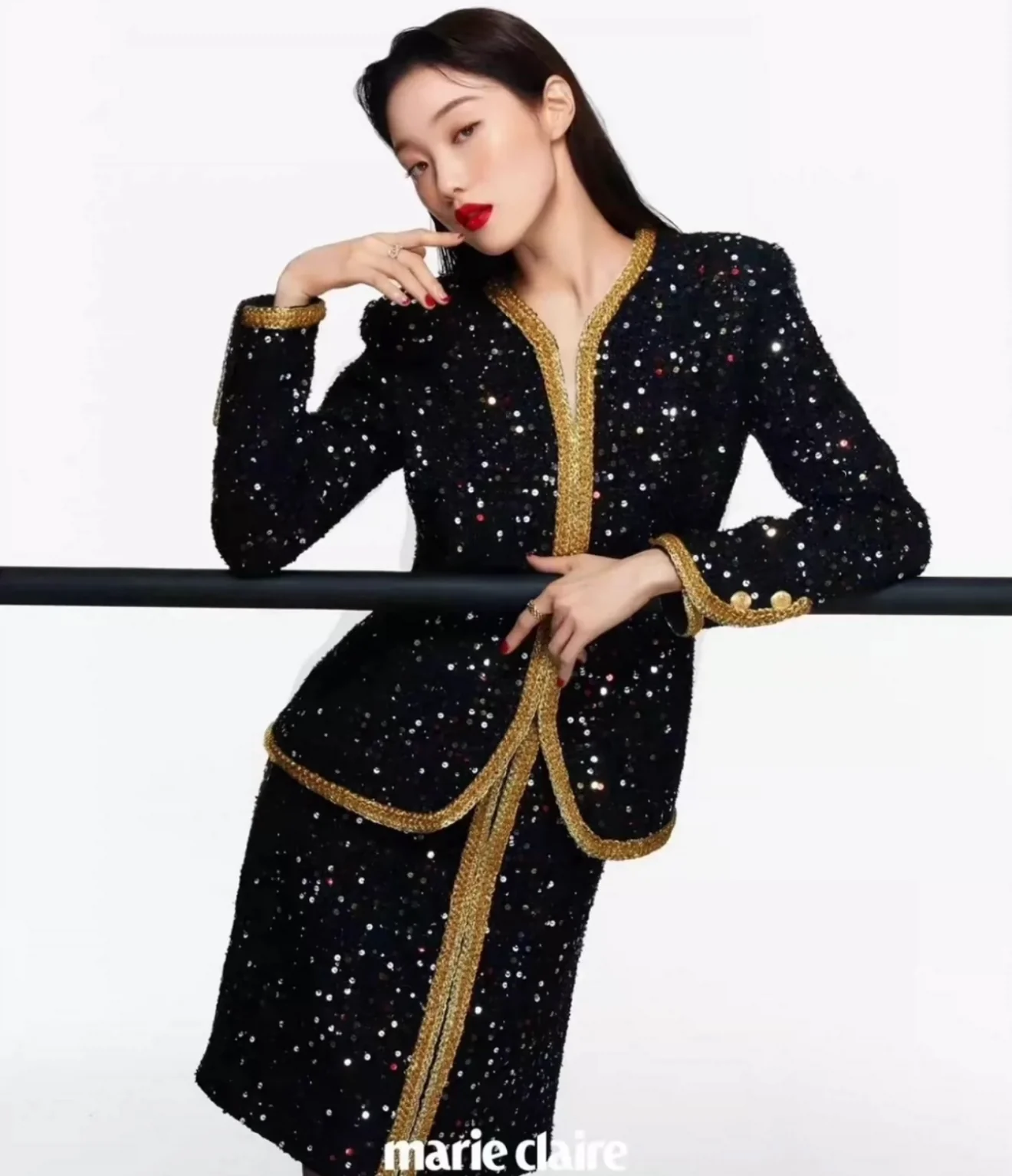 Chanel 22S black & gold jacket & skirt - Image 6