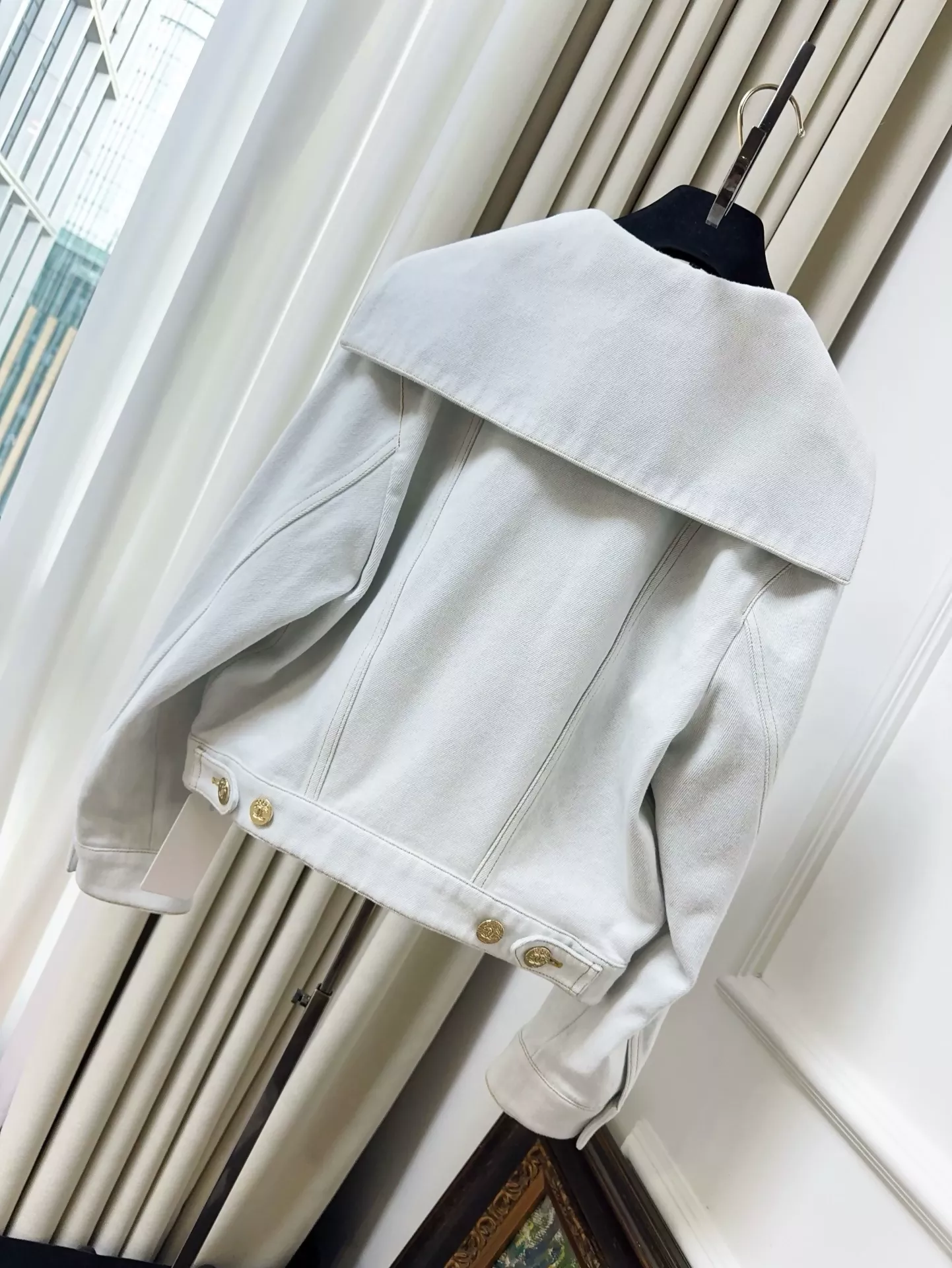 Chanel 24M coco beach denim jacket - Image 3