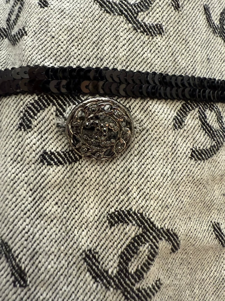 Chanel 22s grey denim CC logo jacket - Image 3
