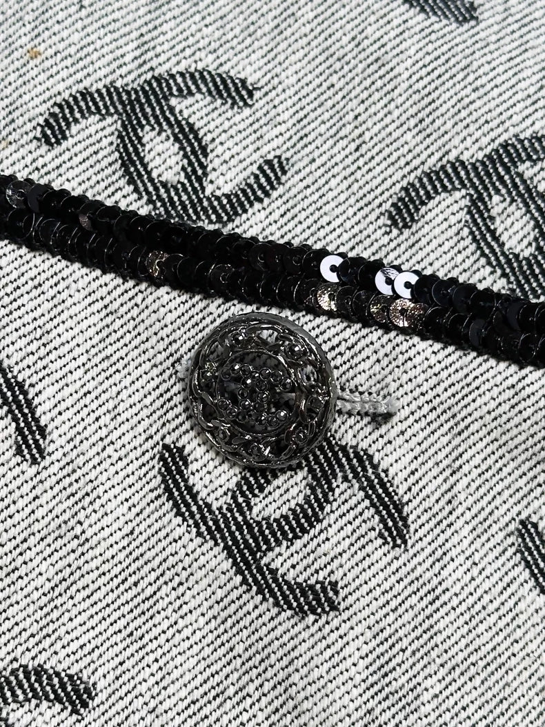 Chanel 22S grey denim dress with all-over logo and black rhinestone buttons - Image 3