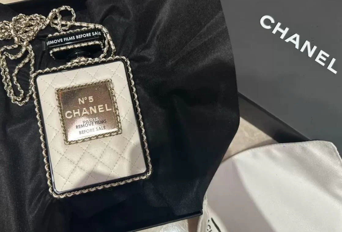 Chanel 22S limited edition White Quilted Leather Perfume Bottle Minaudiere Gold Hardware