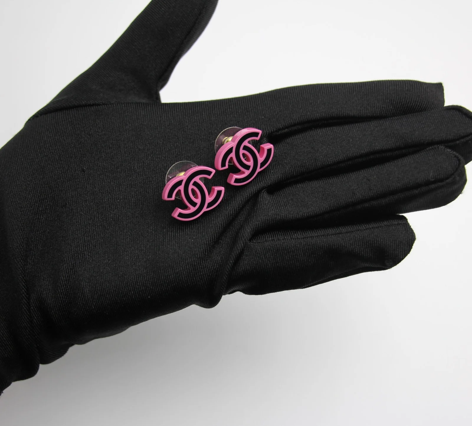 Chanel 22S Resin Purple Pink Black Simple Cc Earrings - Image 8