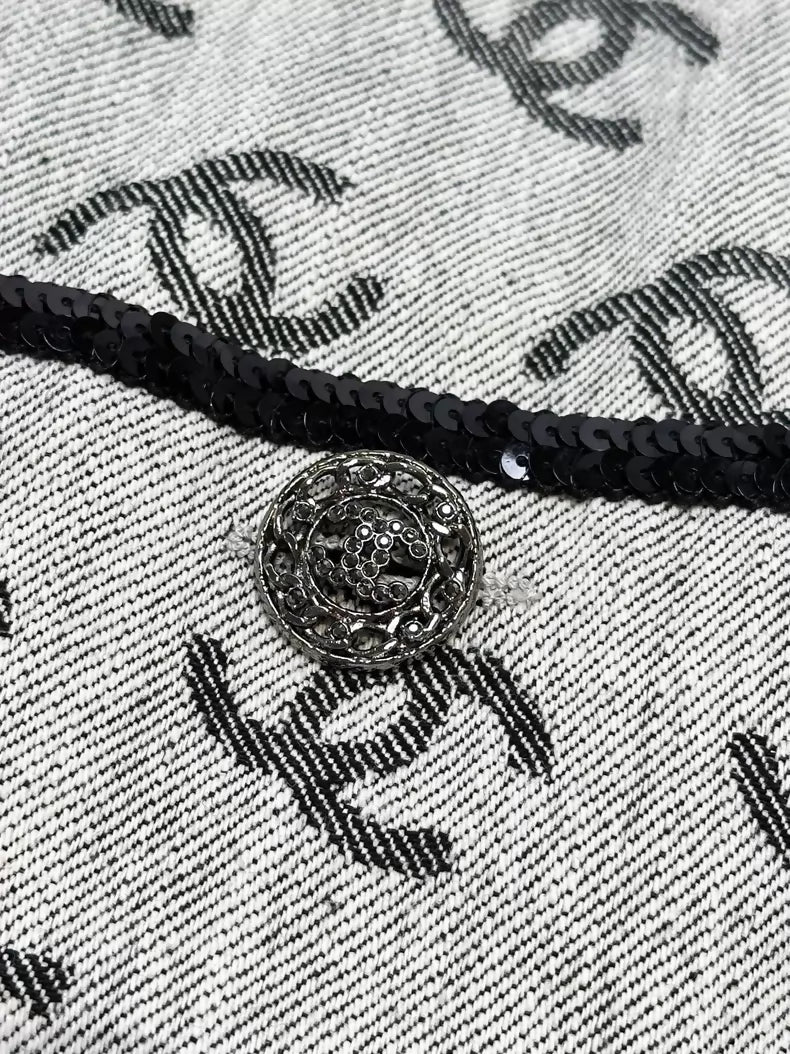 Chanel 22S grey denim CC dress - Image 4