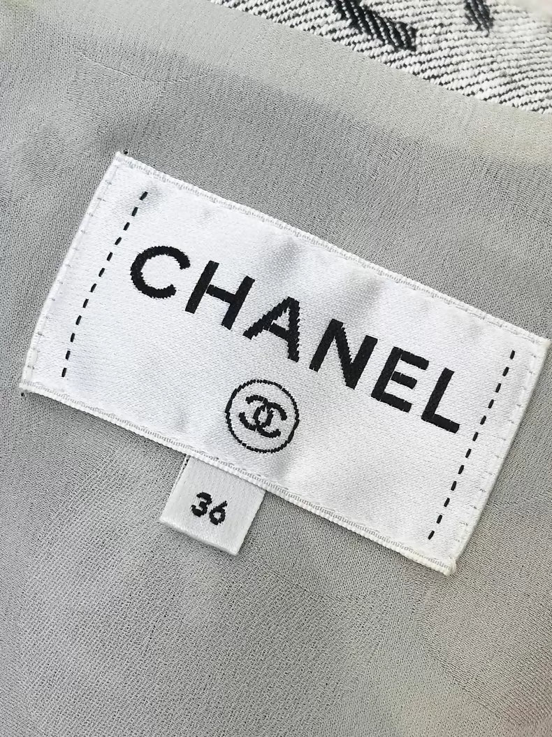 Chanel 22S grey denim CC dress - Image 5