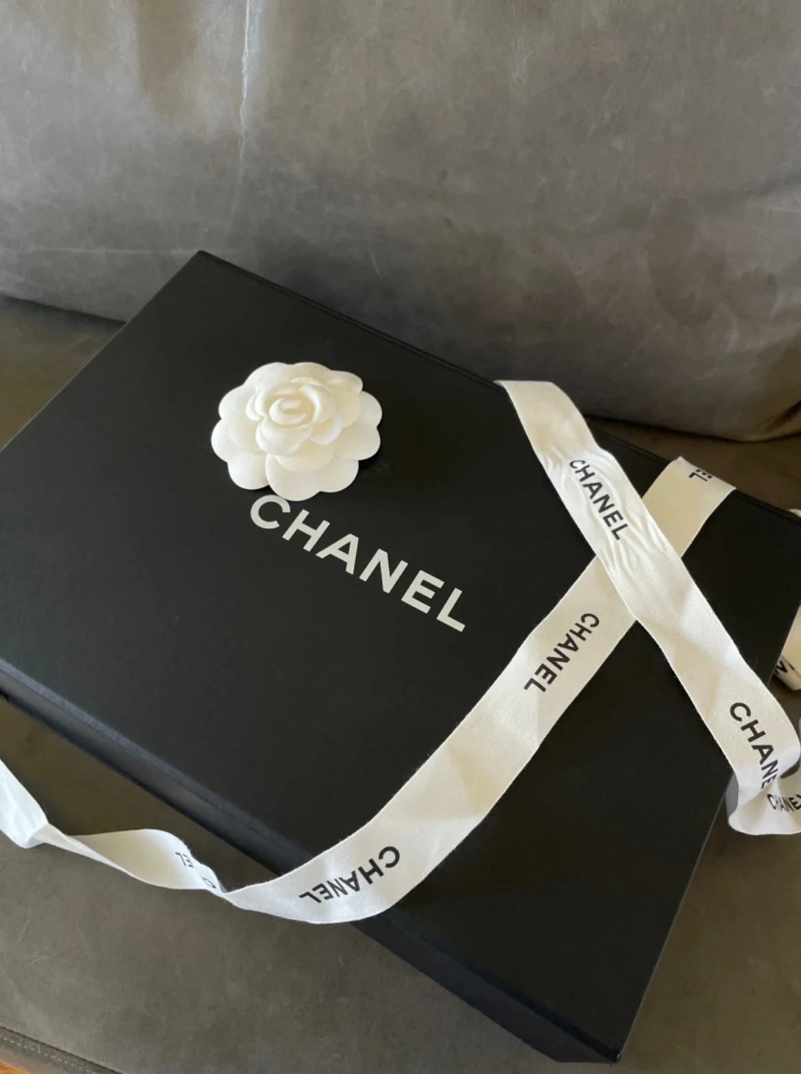Chanel 22S white large heart bag - Image 4
