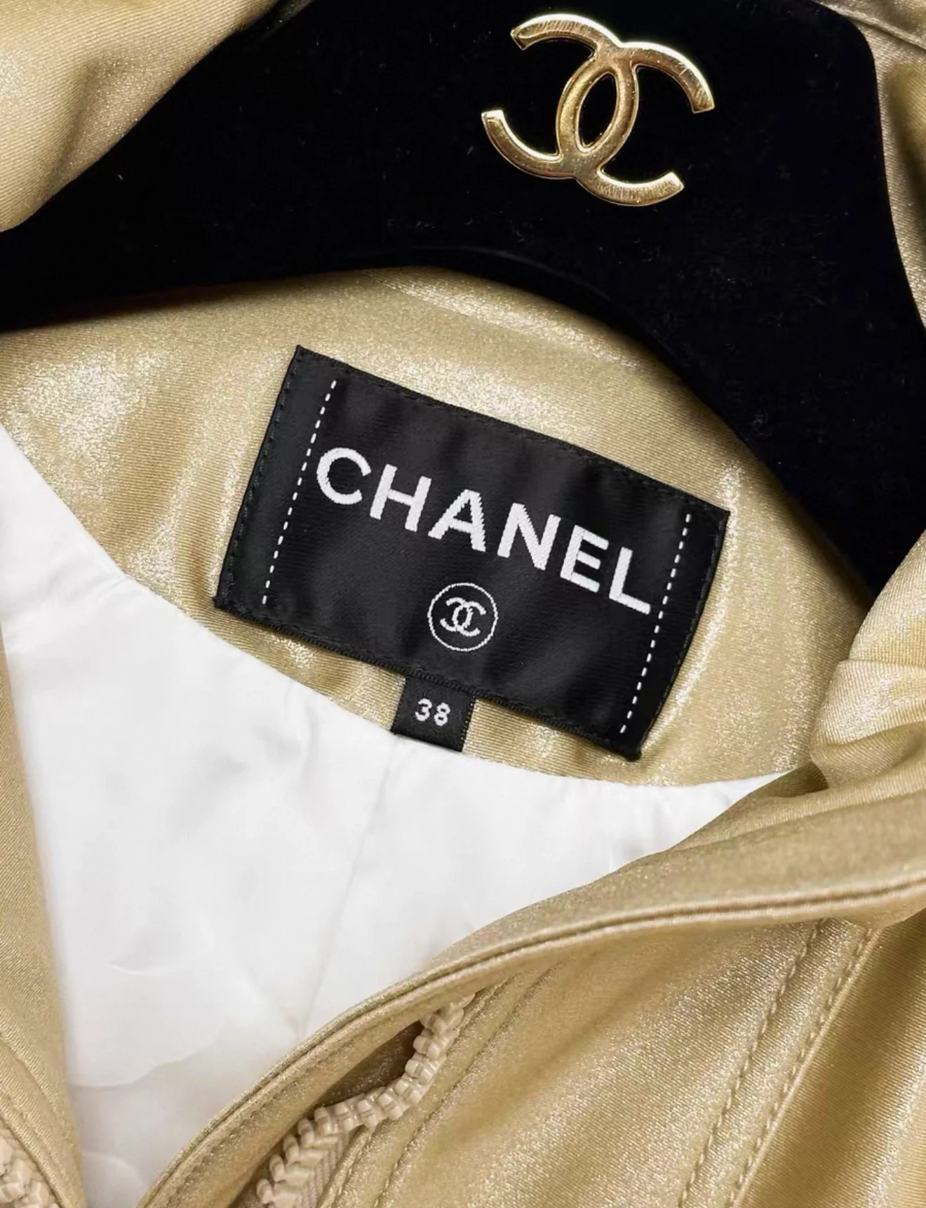Chanel 23 iridescent champagne gold hooded down jacket - Image 3