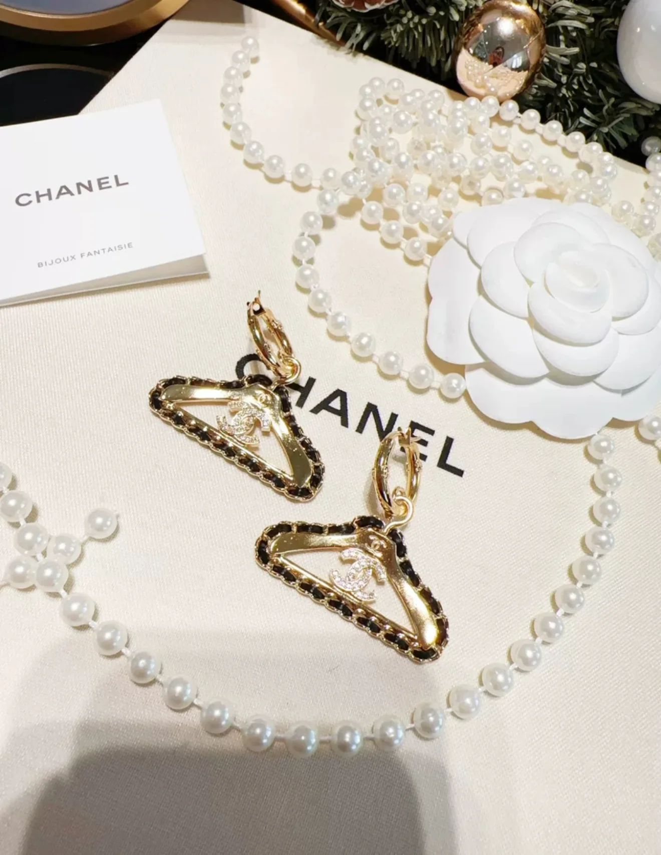 Chanel 23A Black Gold Leather Chain Hanger Earrings - Image 2