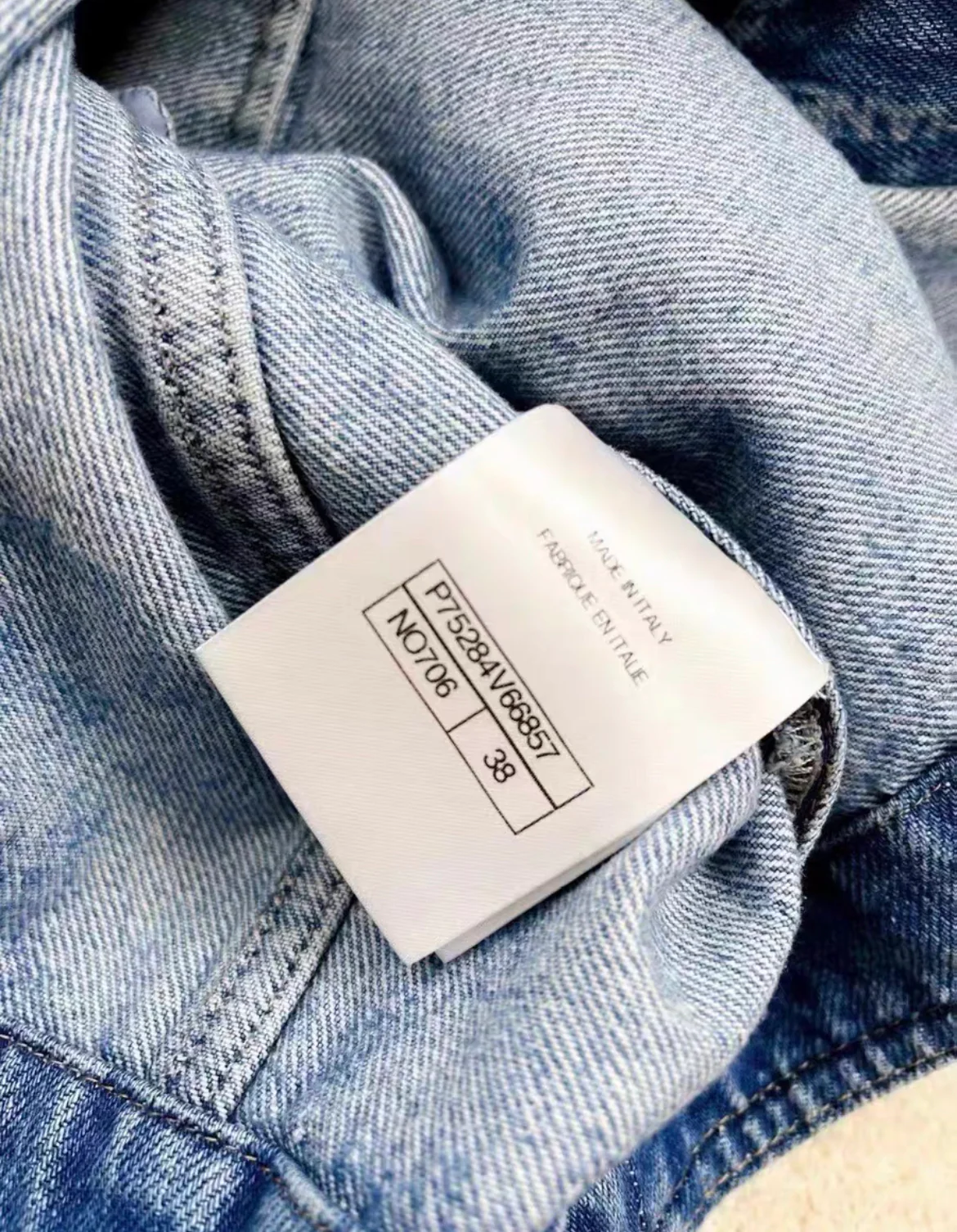Chanel 23A Blue Jeans Denim Jacket CC Logo camellia Flower Print Size 38 - Image 6