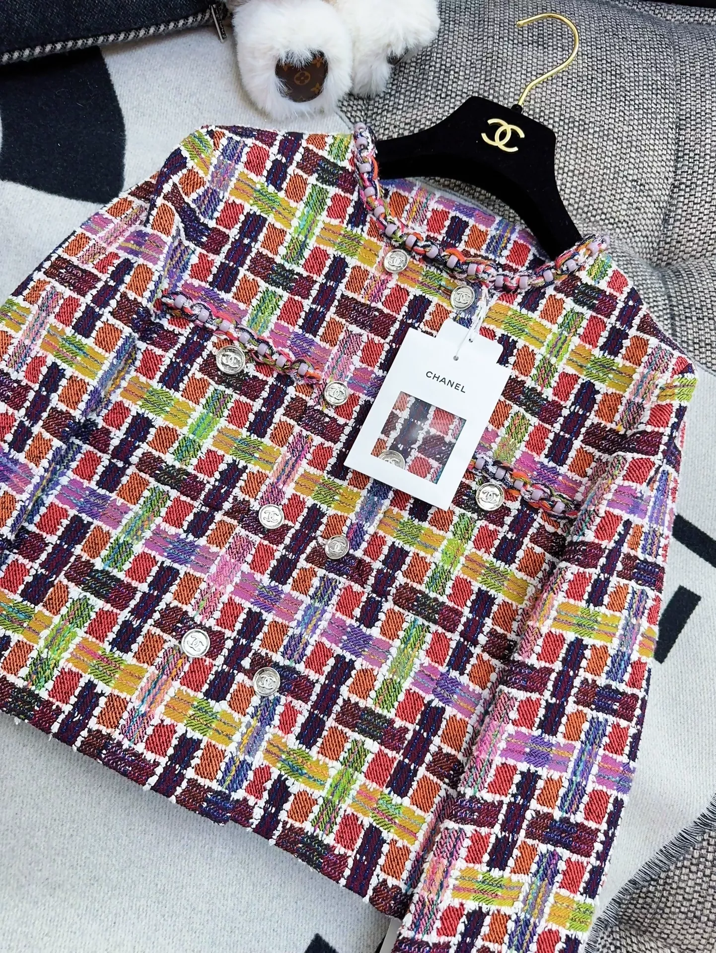 Chanel 23A Multicolore Mosaic Jacket - Image 2
