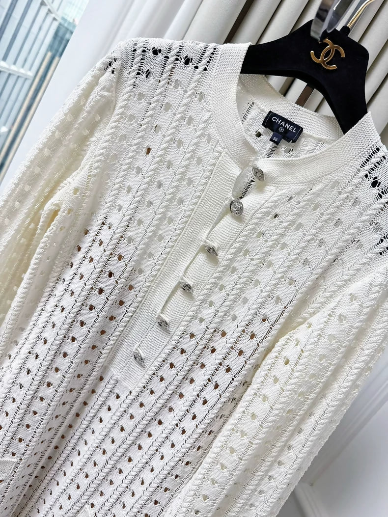 Chanel 23A Métiers d'Art ecru dress - Image 2