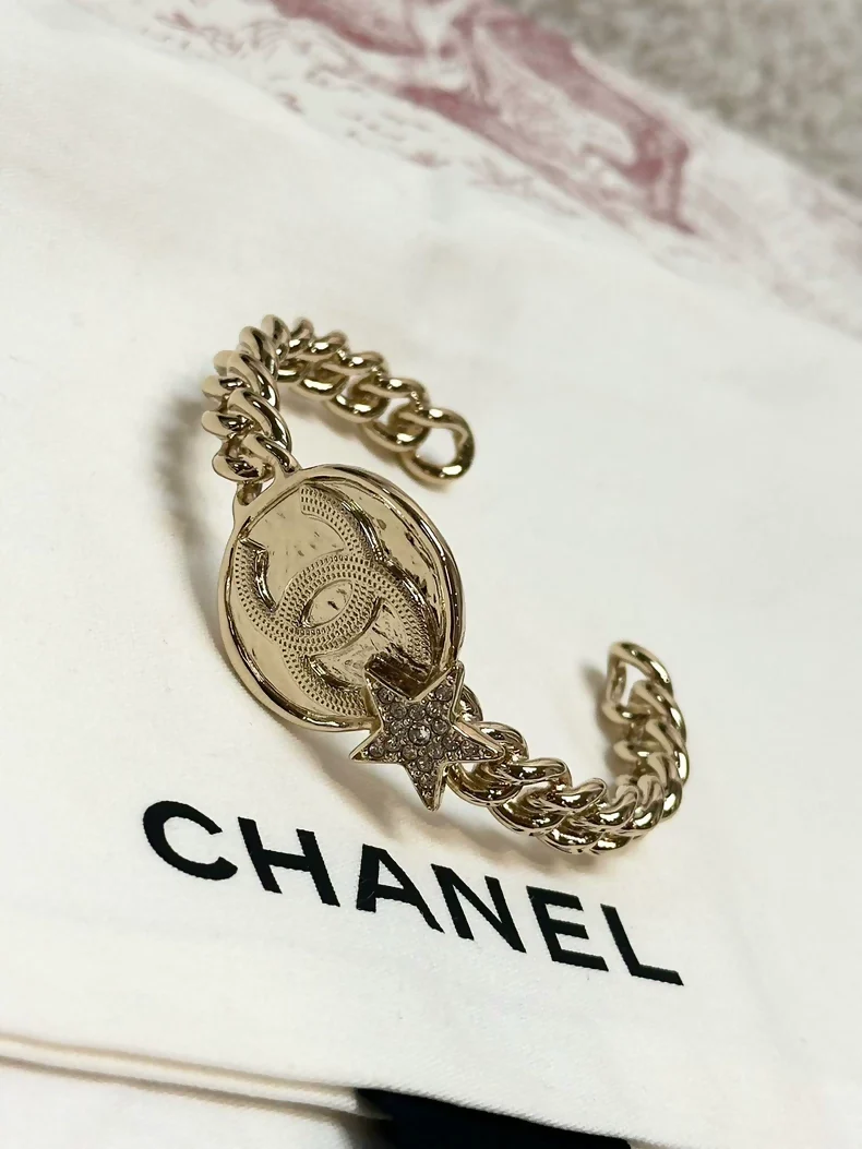 Chanel 23B Double C Gold Coin Bracelet - Image 3