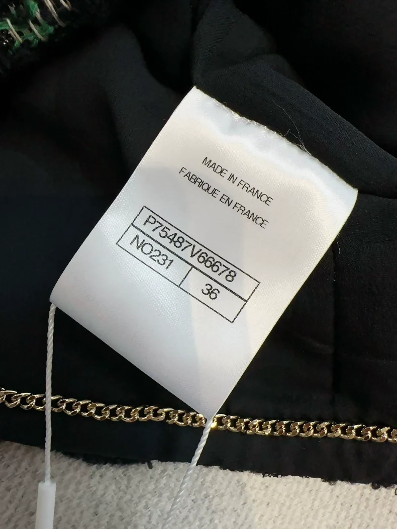 Chanel 23b black tweed jacket - Image 7