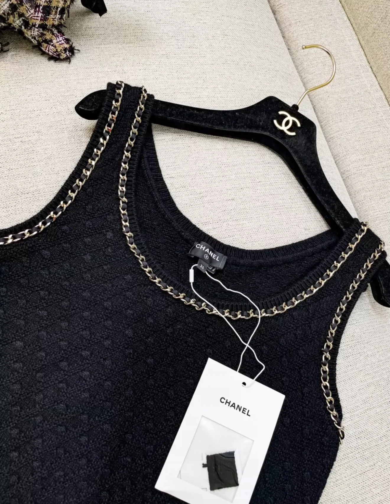 Chanel 23B black top - Image 2
