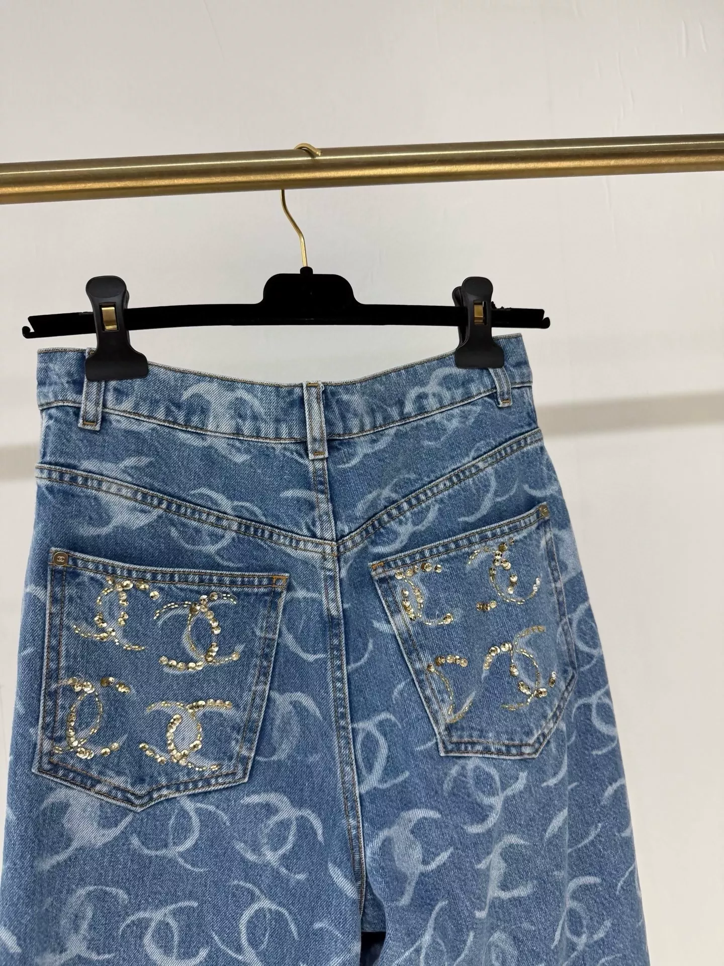 Chanel 23B blue CC denim wide-leg jeans - Image 3