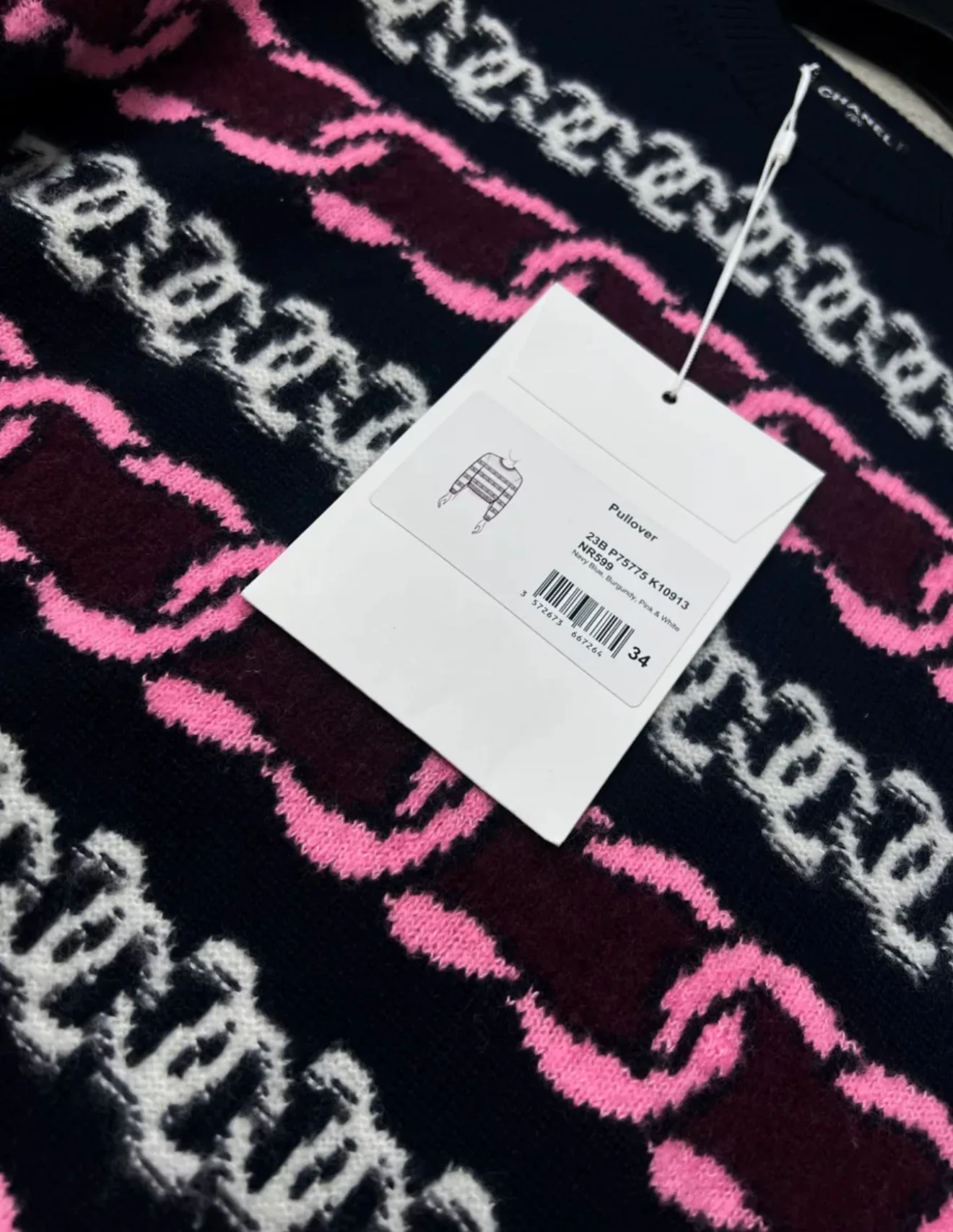 Chanel 23B navy blue, Burgundy, pink & white pullover - Image 3