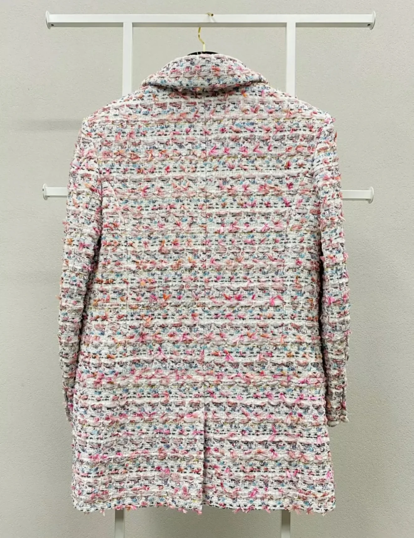 Chanel 23C Ecru/Multicolor Tweed Jacket - Image 3