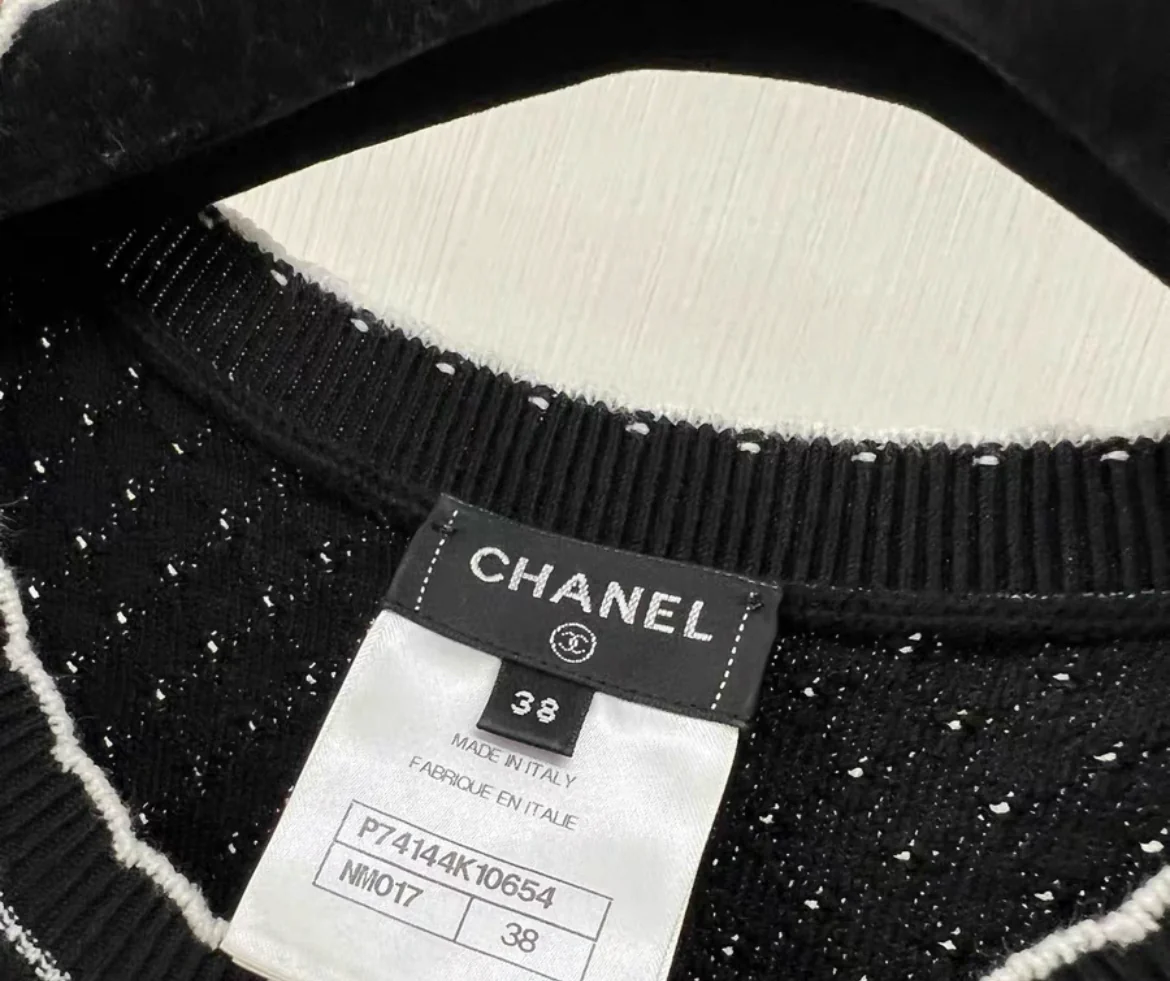 CHANEL 23C EMBELLISHED LOGO KNIT TOP Black Size 38 - Image 2