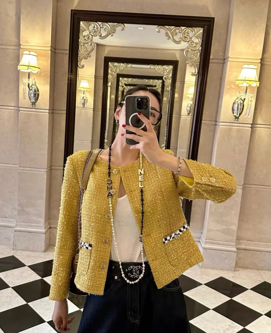 Chanel 23C Gold yellow tweed jacket size 38 - Image 4