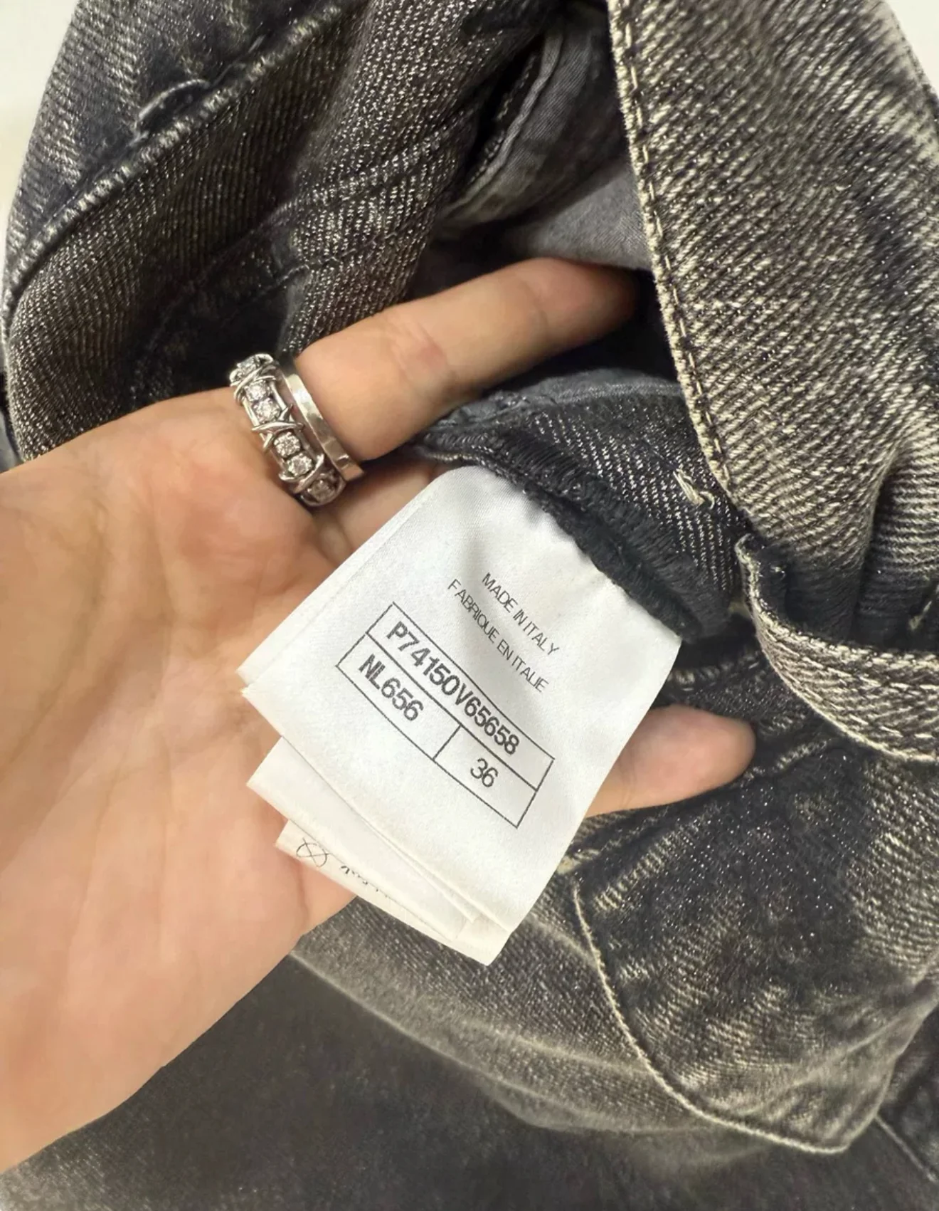 Chanel 23C grey jeans - Image 5