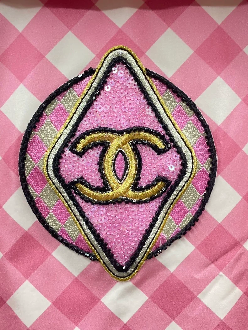 Chanel 23C pink and white jacket - Image 3