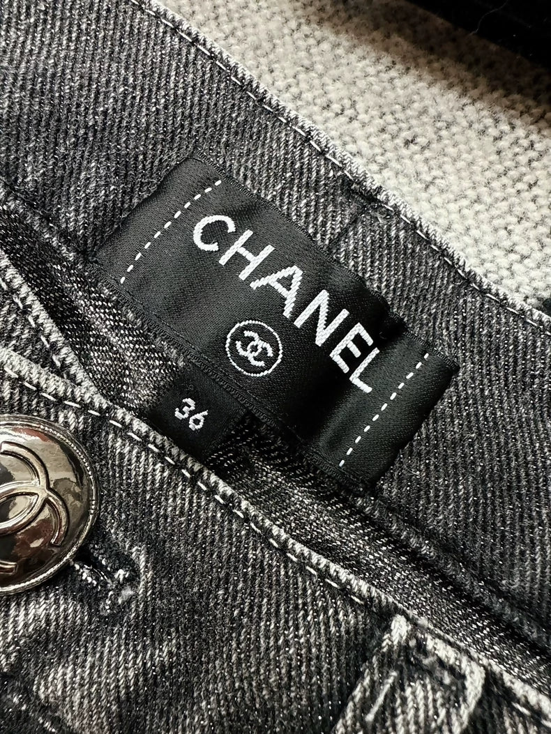 Chanel 23C smoky grey double-C jeans - Image 3