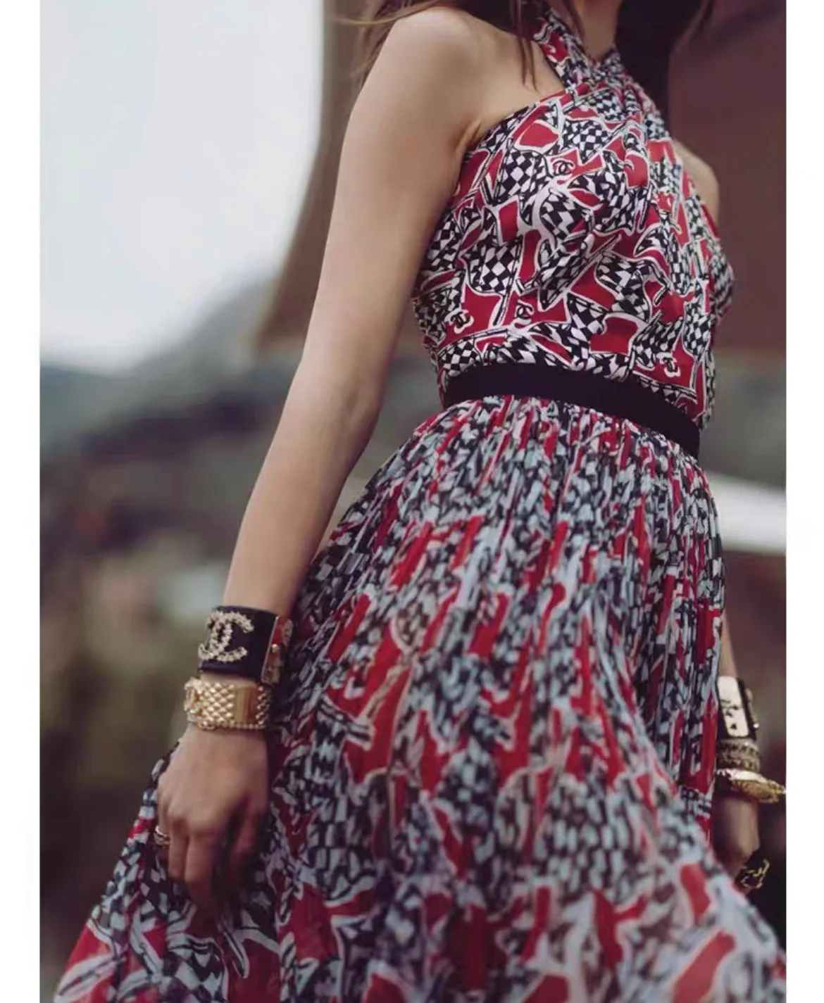 Chanel 23C Red, Black, White & Beige dress size 38 - Image 4