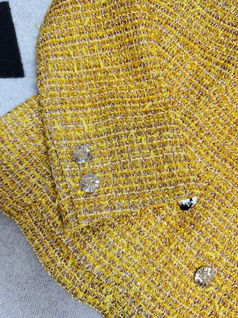 Chanel 23c yellow gold tweed jacket - Image 3