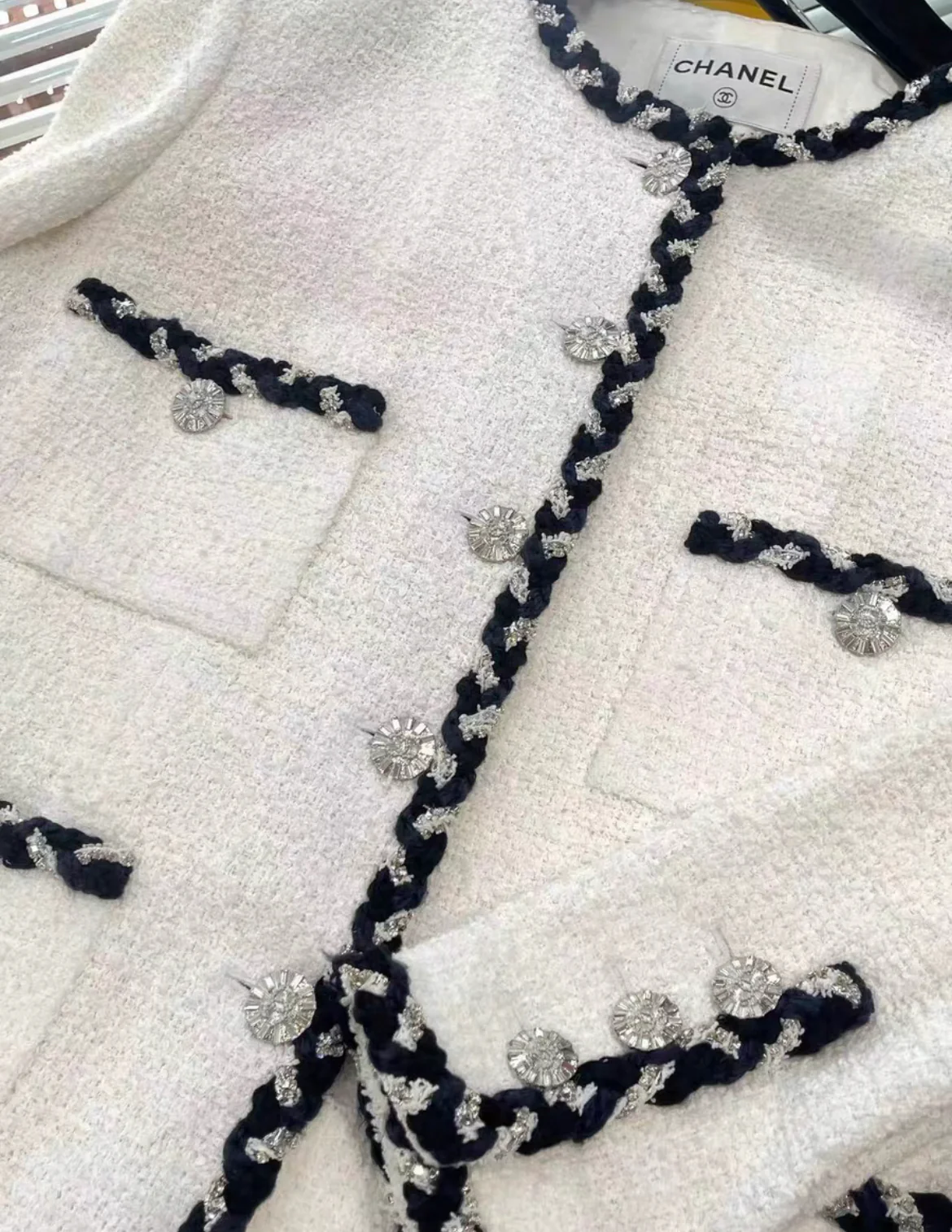 Chanel 23C white wool jacket size 42 - Image 4