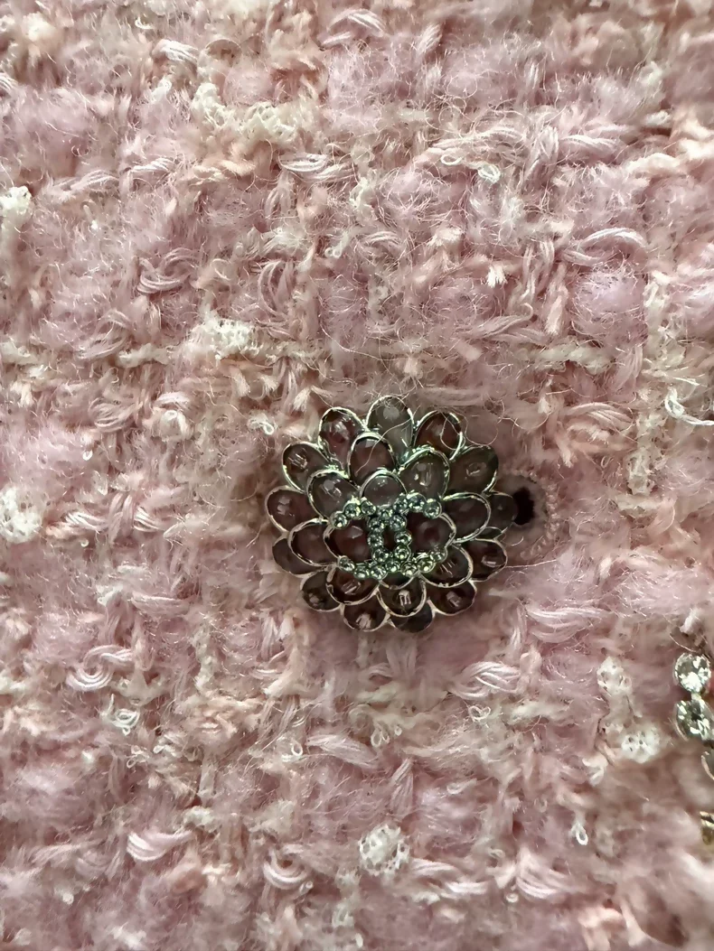 Chanel 23k pink jacket - Image 2