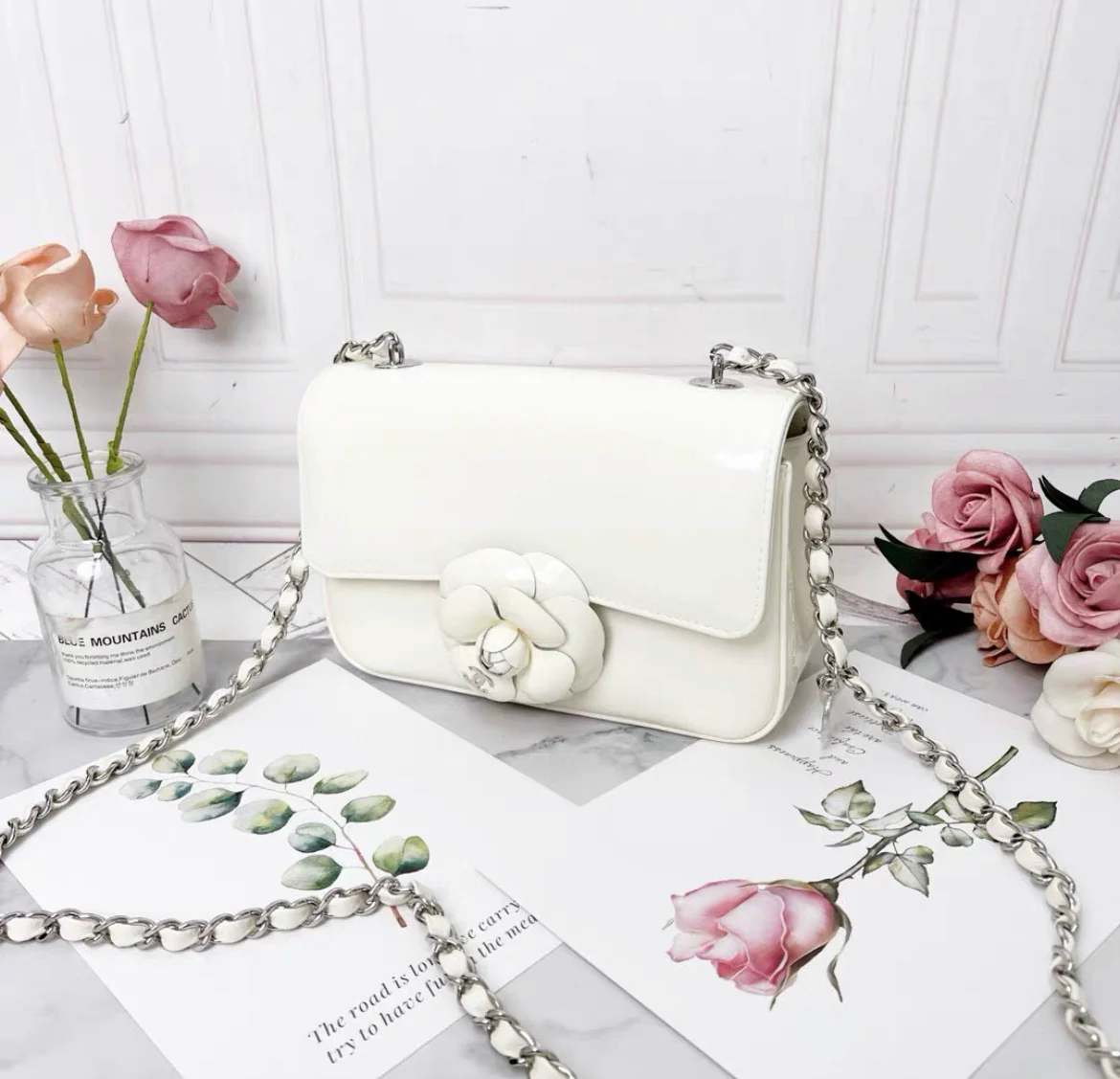 chanel 23k white patent leather camellia large mini shoulder bag - Image 3