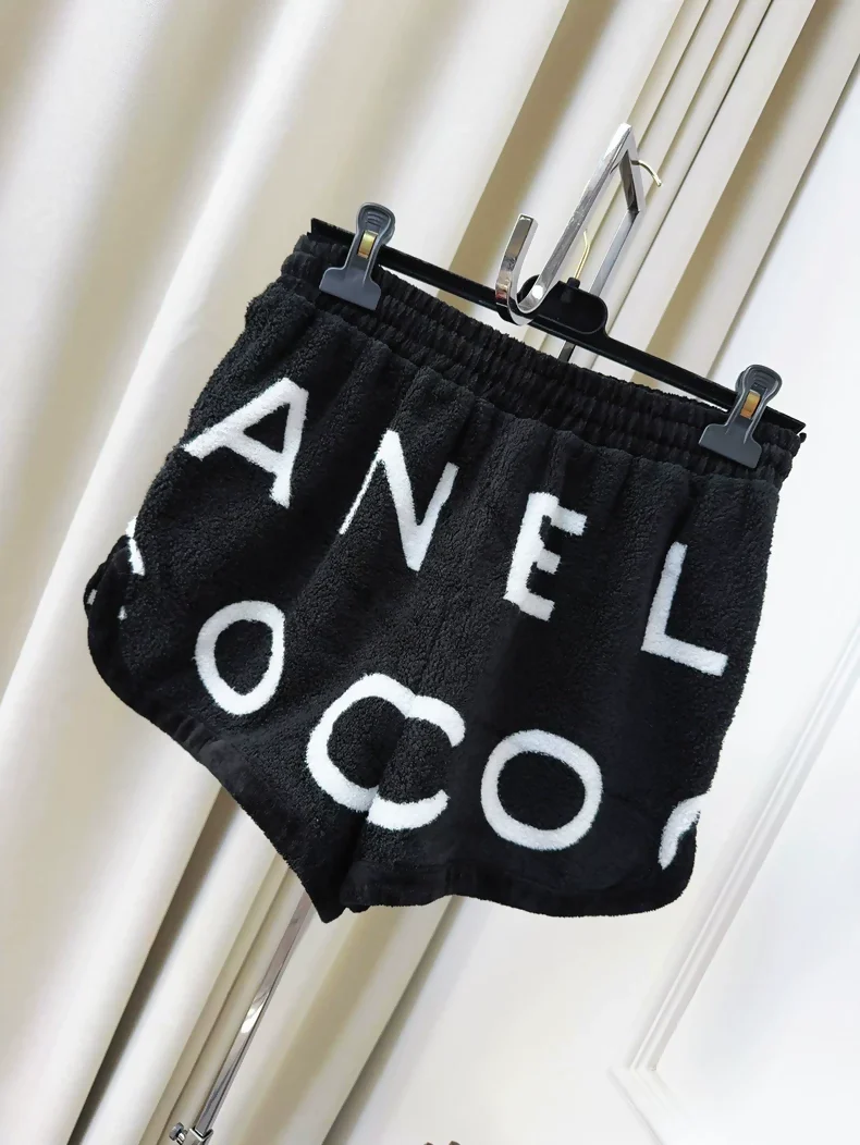 Chanel 23M coco beach black and white logo terry shorts - Image 2