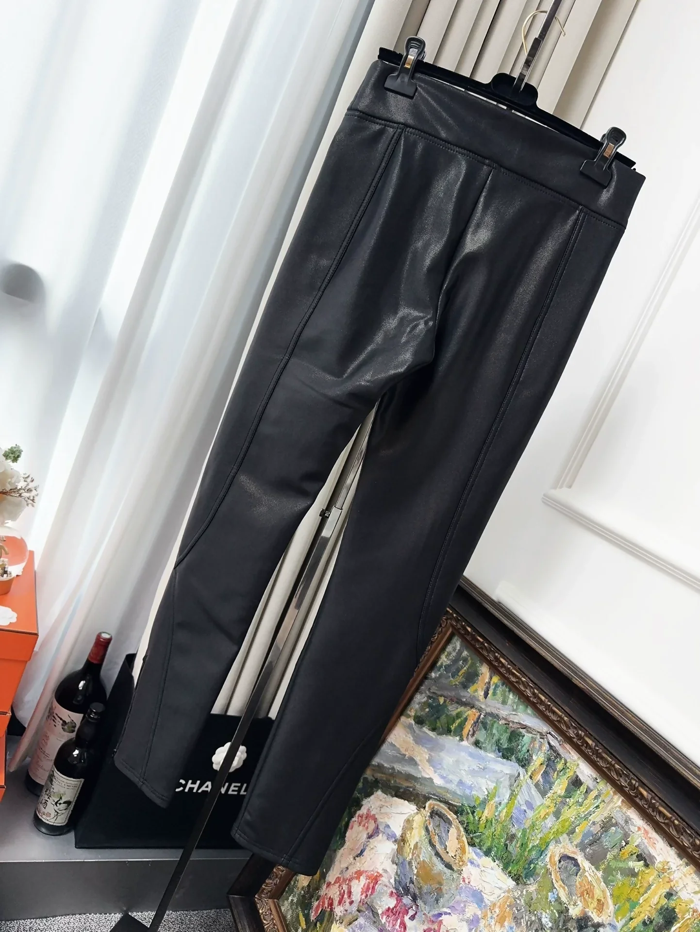 Chanel 23n Coco Neige Black Leather Pants - Image 2