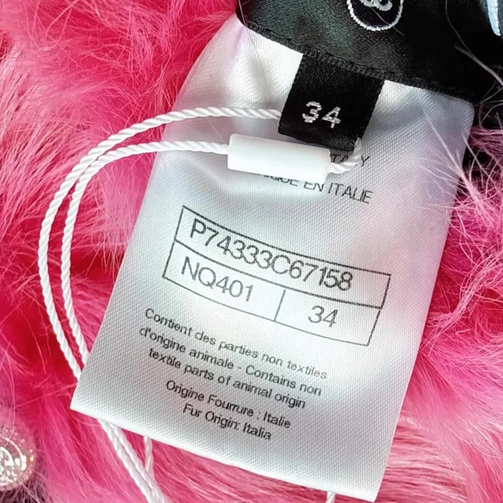 Chanel 23N fuchsia & black reversible shearling vest - Image 9
