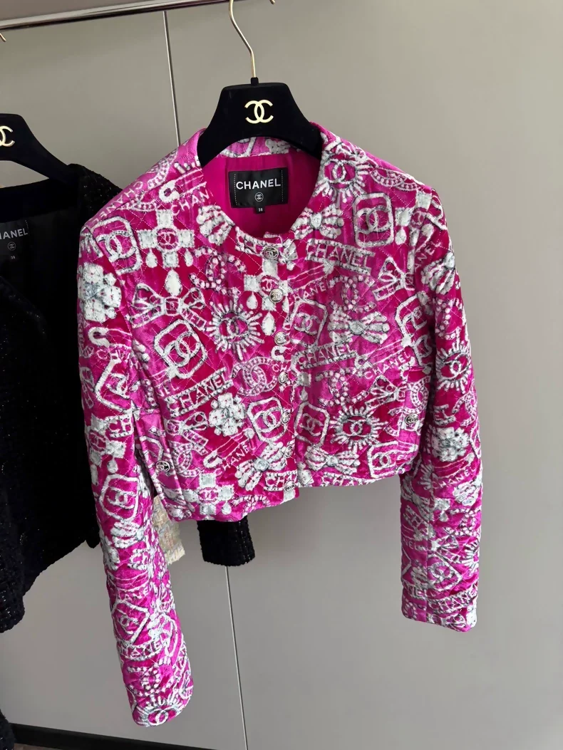 Chanel 23N pink suede jacket embellished with jewels and logo