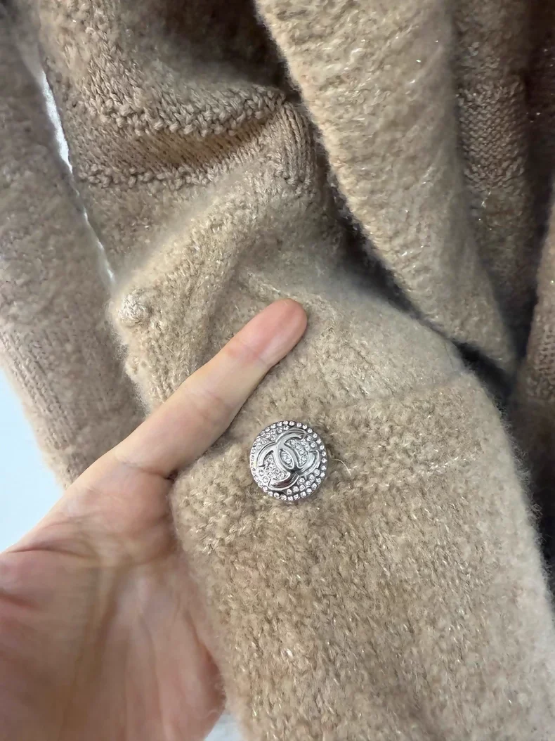 Chanel 23N Ski Coco Neige Bathrobe-Style Knit Cardigan with Tie, - Image 3